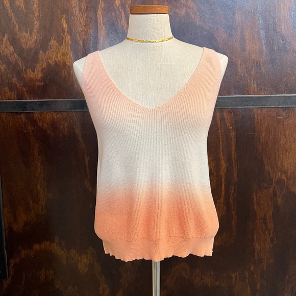 Ombré Tank - Picture 1 of 2